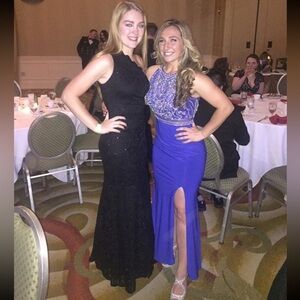 Elegant Black Evening Dresses